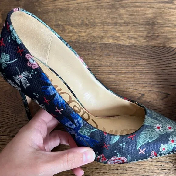Sam Edelman Blue Floral Jacquard Heel Pumps | Size 6 Dress Shoes - Picture 5 of 8